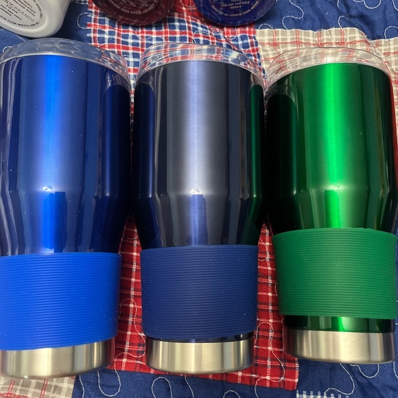 BoeLter insulated cups 24oz pick color NEW hot cold green or blue Tumbler - Picture 1 of 4